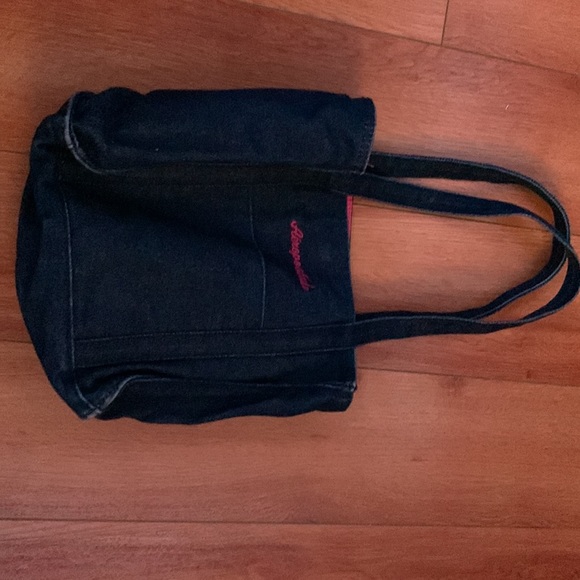 It’s a cute small bag for little girls or even teen girls - Picture 2 of 2